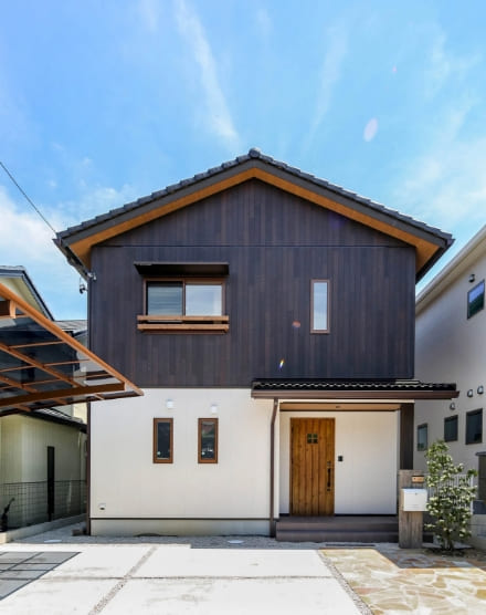 住宅外観 写真